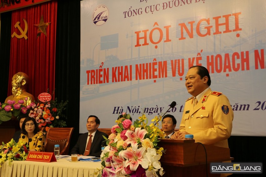 17-bo-truong-bo-gtvt-nguyen-van-the-tong-cuc-dbvn-da-dap-ung-duoc-nhu-cau-cua-nguoi-dan-trong-linh-vuc-giao-thong-duong-bo--2.jpg